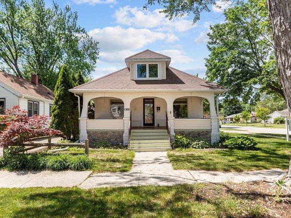 1302 EMILIE STREET, Green Bay, WI 54301