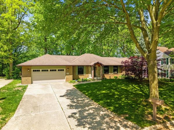 250 TRADERS, Green Bay, WI 54302