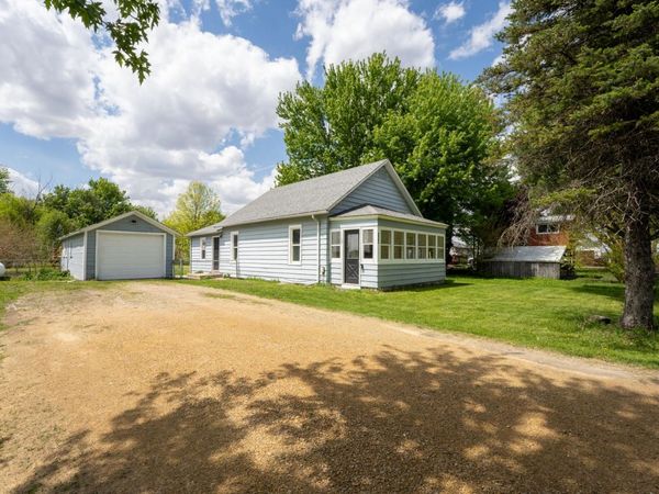 106 N School Street , Chana, IL 61015