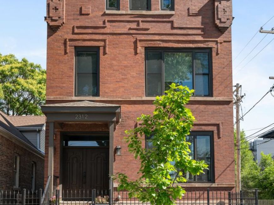 Main Photo
