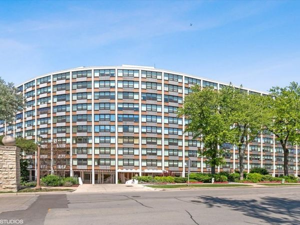 1630 Sheridan Road , Unit 9C, Wilmette, IL 60091