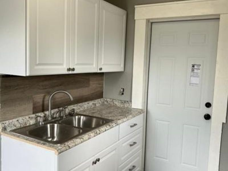 1614 Huffman Avenue, Unit 1612, Dayton, OH 45403 Photo 16