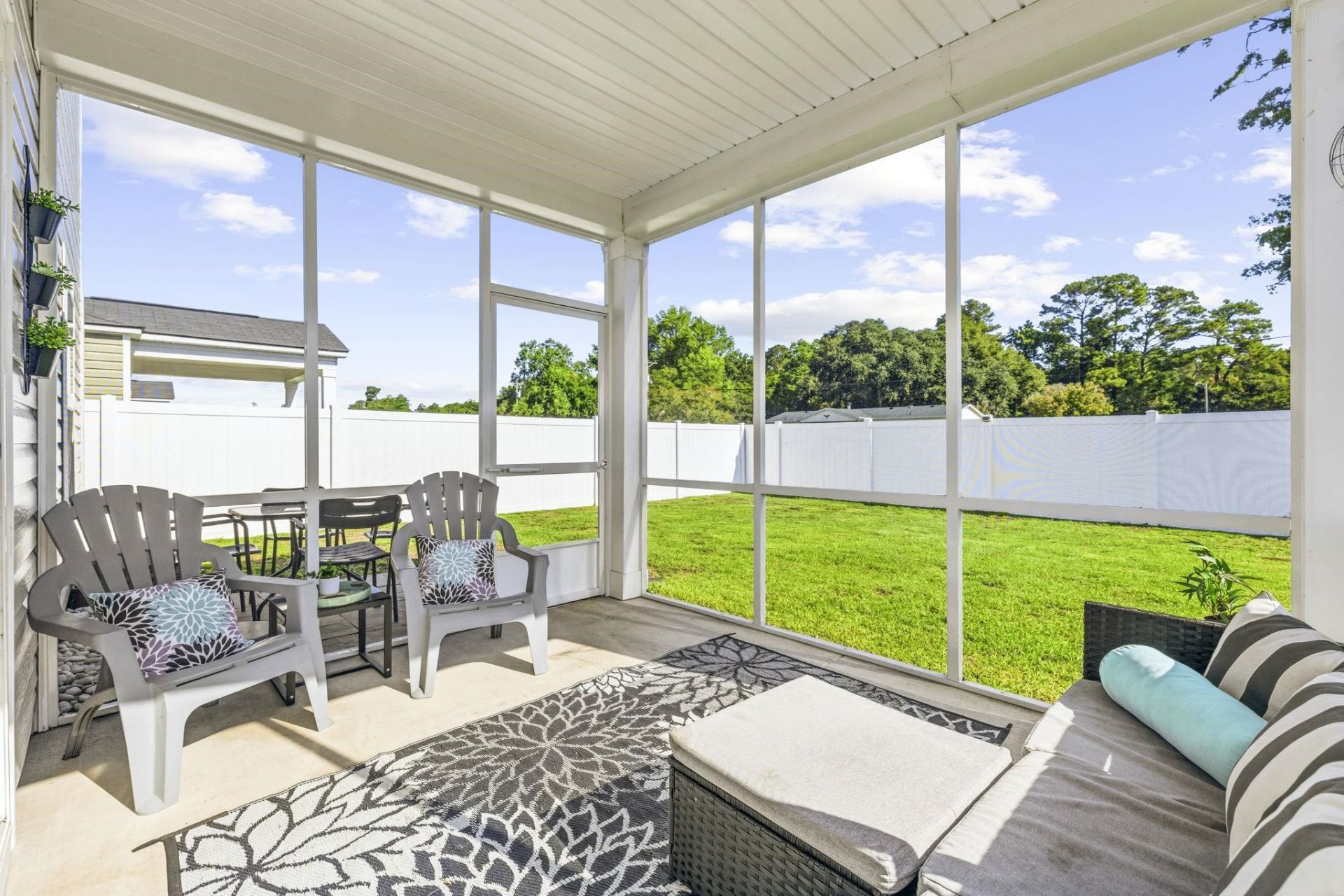1567 Swing Bridge Way  Photo 33