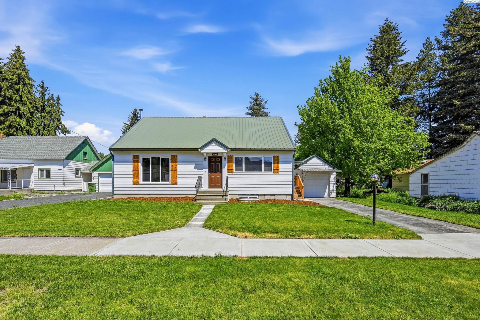 306 W Steptoe St., Oakesdale, WA 99158 Main Photo