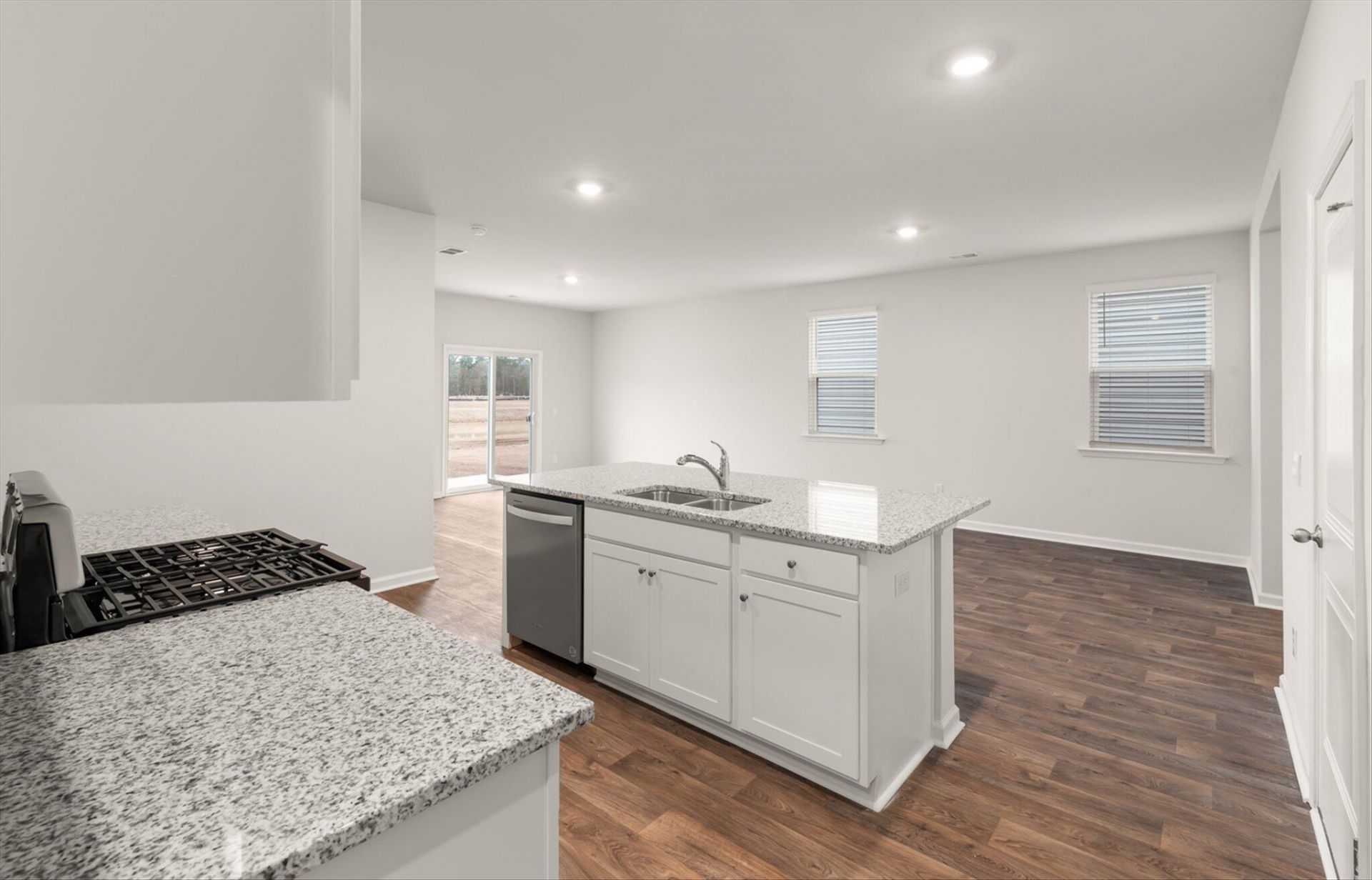 241 Sweet Cherry Lane Photo 15