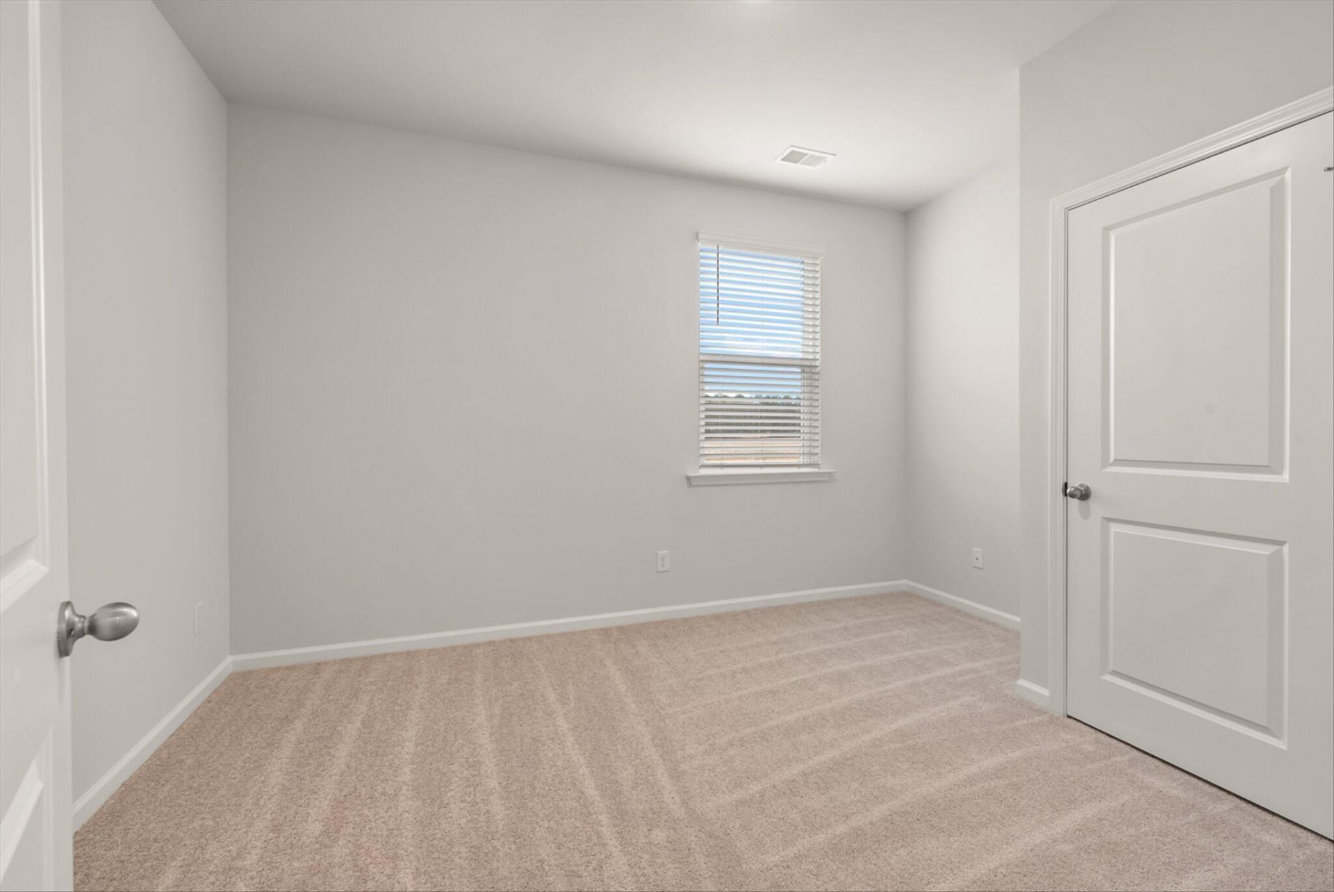 241 Sweet Cherry Lane Photo 17