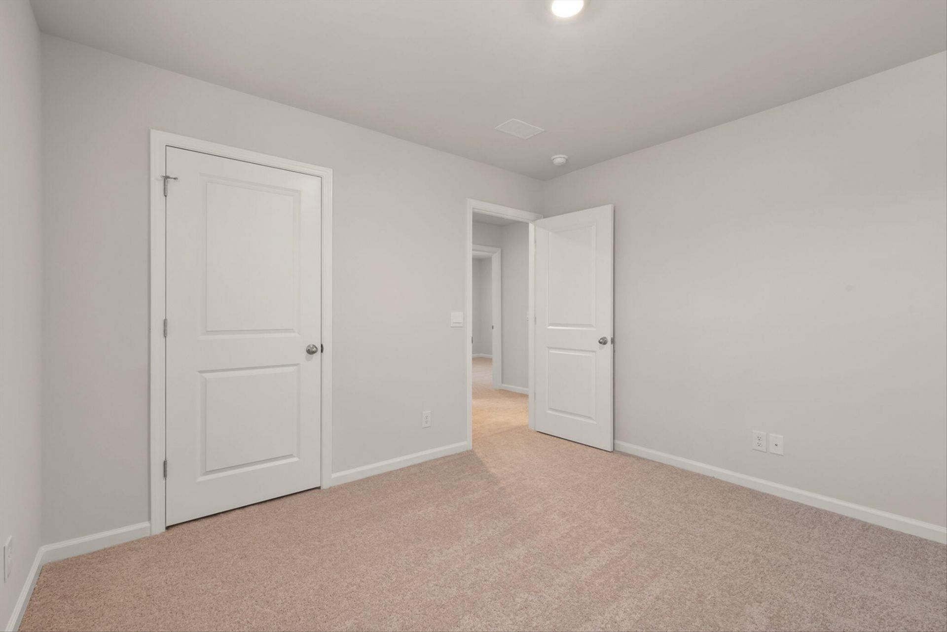 241 Sweet Cherry Lane Photo 31