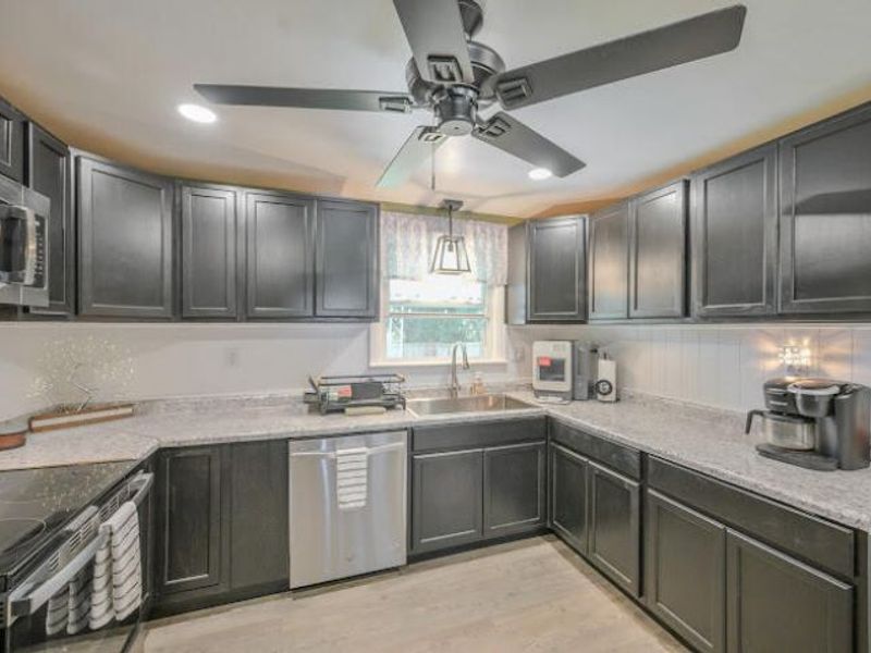 2606 Cavins Drive, Springfield, OH 45503 Photo 9