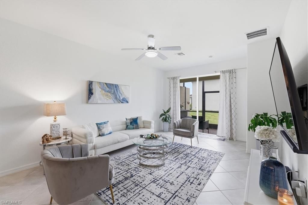 2636 Vine Ave, Naples, FL 34120 Photo