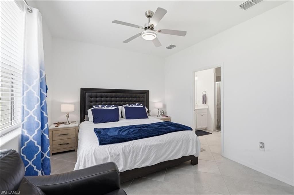 2636 Vine Ave, Naples, FL 34120 Photo
