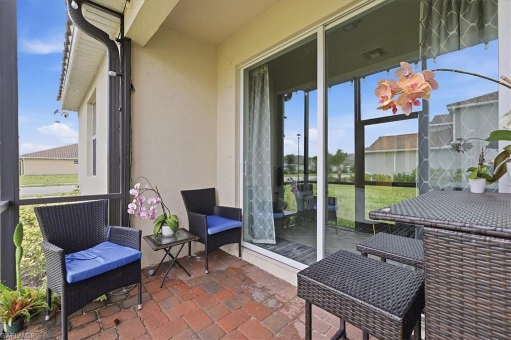2636 Vine Ave, Naples, FL 34120 Photo