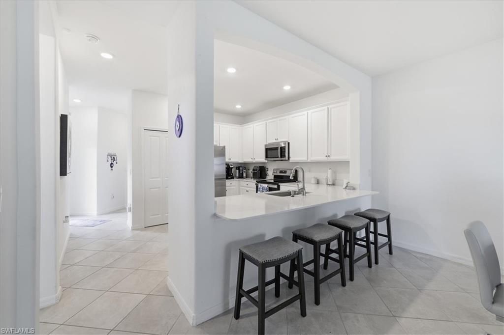 2636 Vine Ave, Naples, FL 34120 Photo