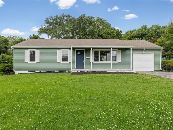 1610 N Trail Ridge Drive, Independence, MO 64050