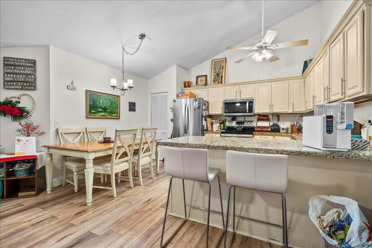 5715 Golden Eagle Circle, Palm Beach Gardens, FL 33418 Photo