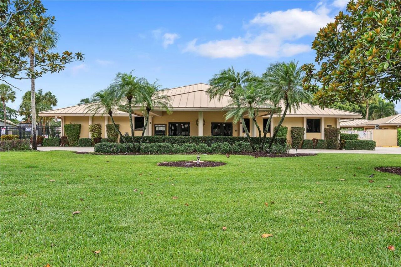 5715 Golden Eagle Circle, Palm Beach Gardens, FL 33418 Photo