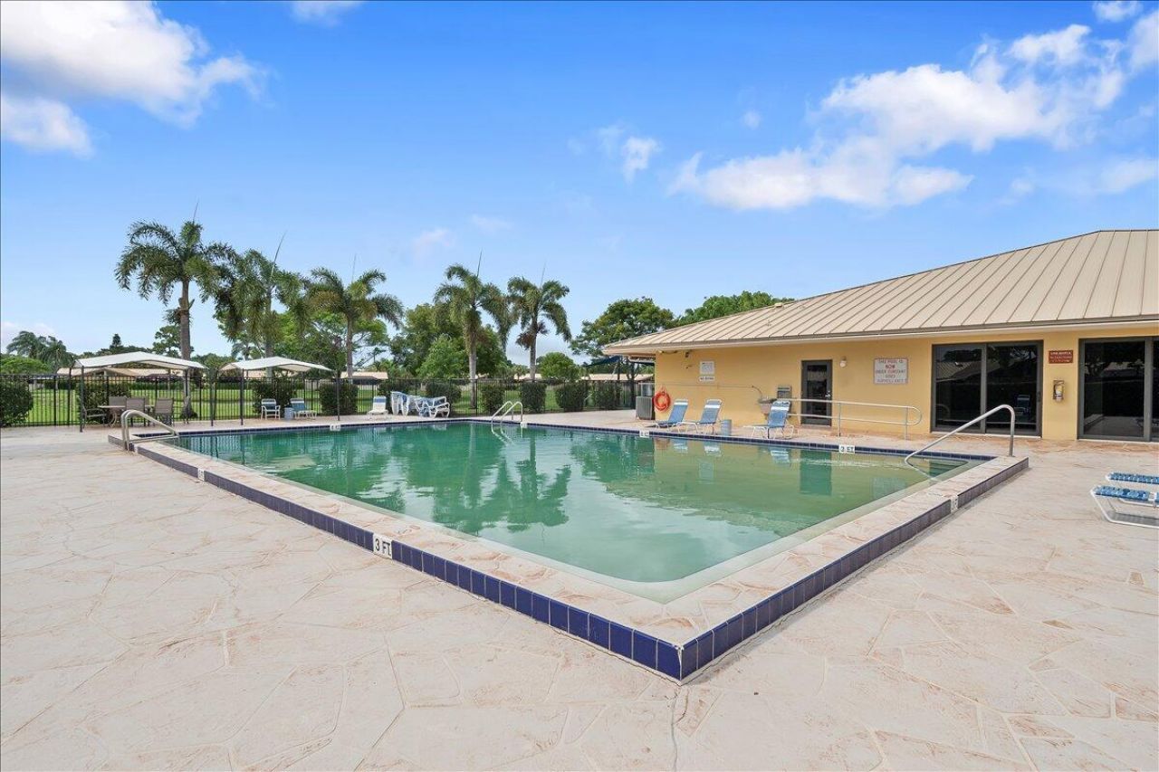 5715 Golden Eagle Circle, Palm Beach Gardens, FL 33418 Photo