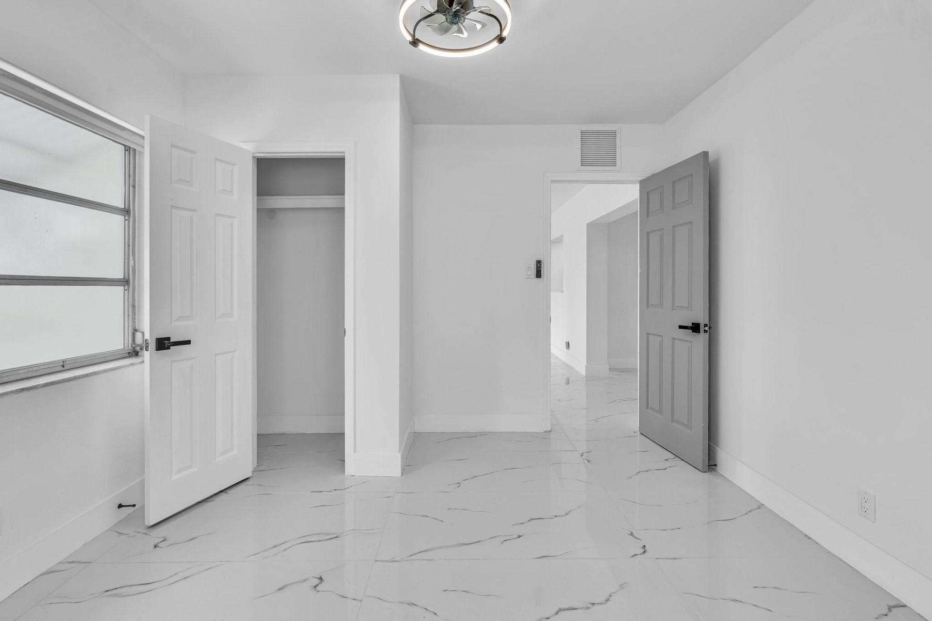 6812 NW 74th Place, Tamarac, FL 33321 Photo