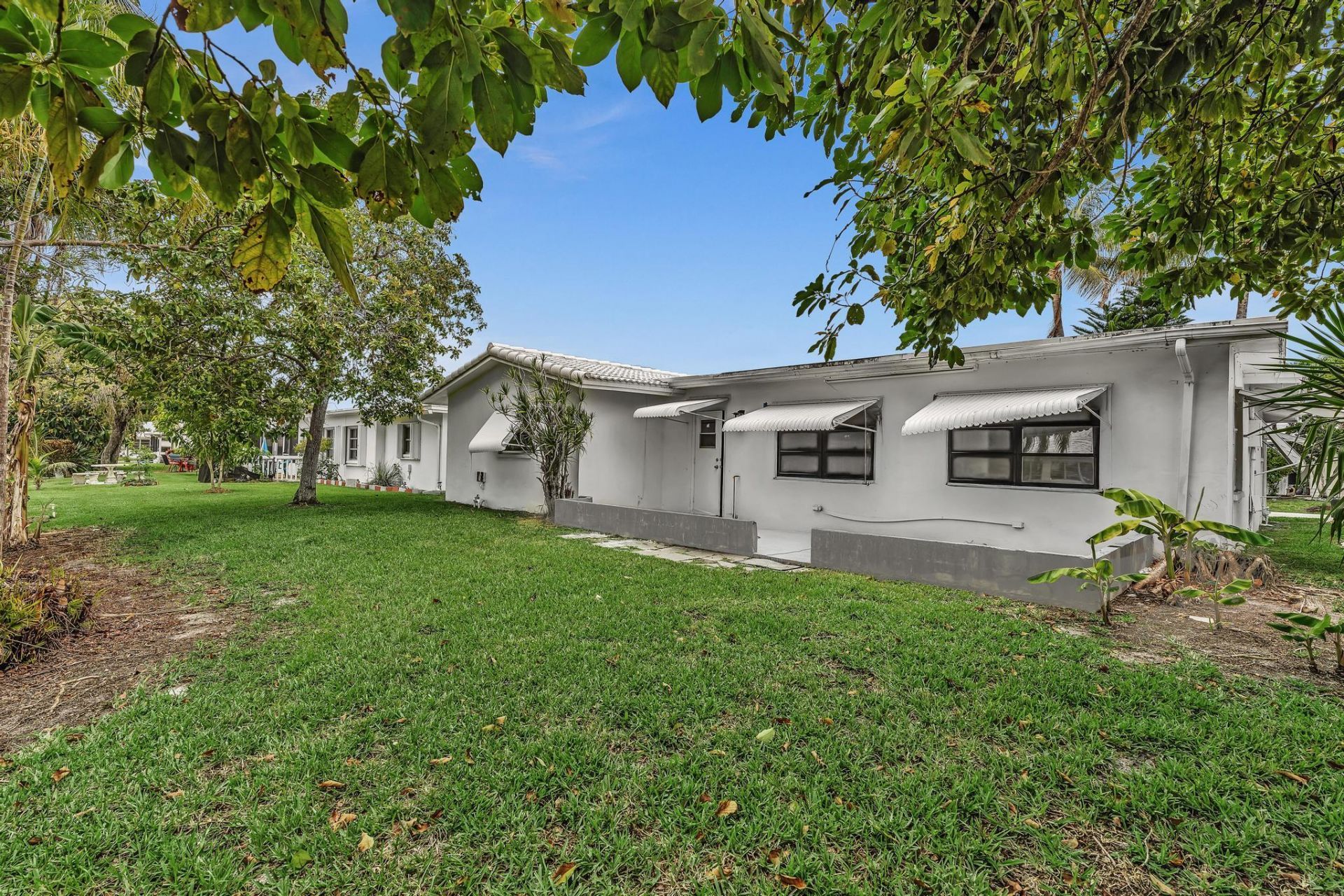 6812 NW 74th Place, Tamarac, FL 33321 Photo