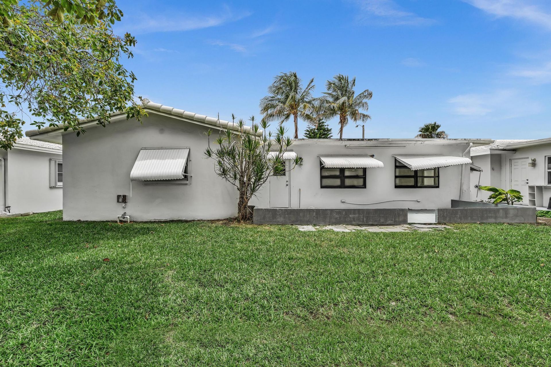 6812 NW 74th Place, Tamarac, FL 33321 Photo