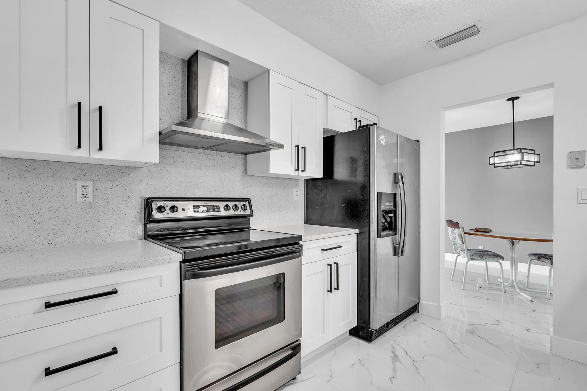 6812 NW 74th Place, Tamarac, FL 33321 Photo
