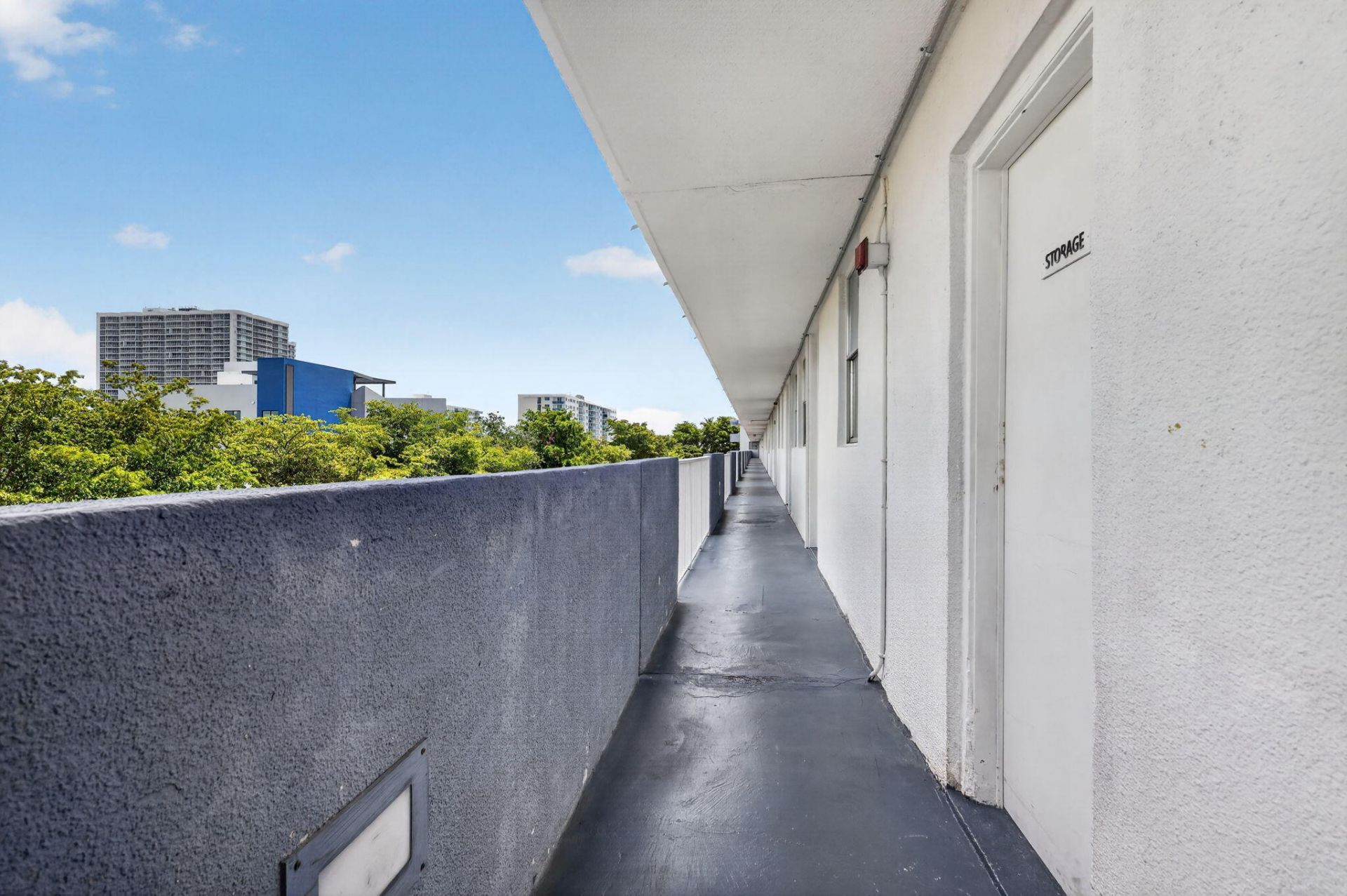 1801 S Treasure Drive, Unit 415, North Bay Village, FL 33141 Photo