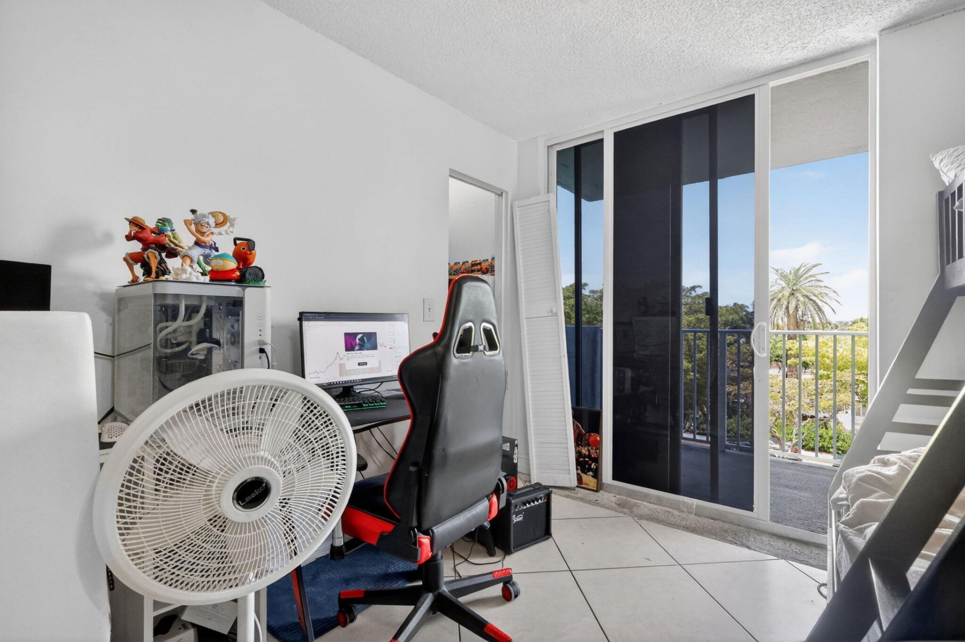 1801 S Treasure Drive, Unit 415, North Bay Village, FL 33141 Photo