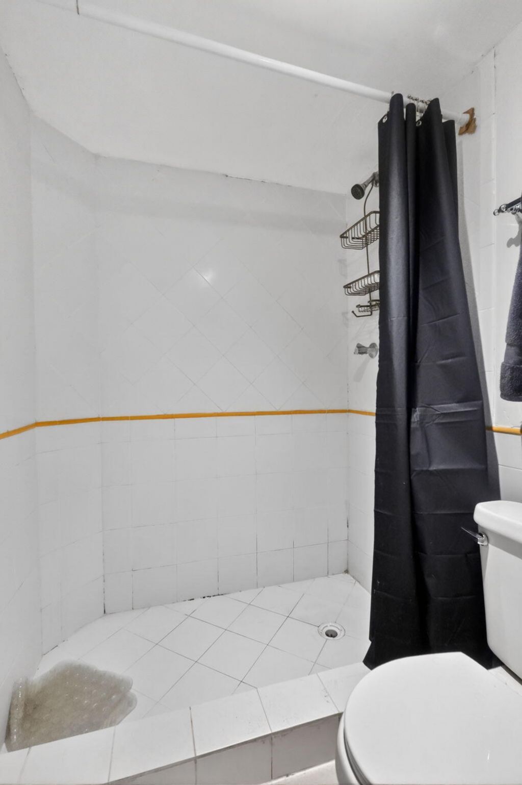 1801 S Treasure Drive, Unit 415, North Bay Village, FL 33141 Photo