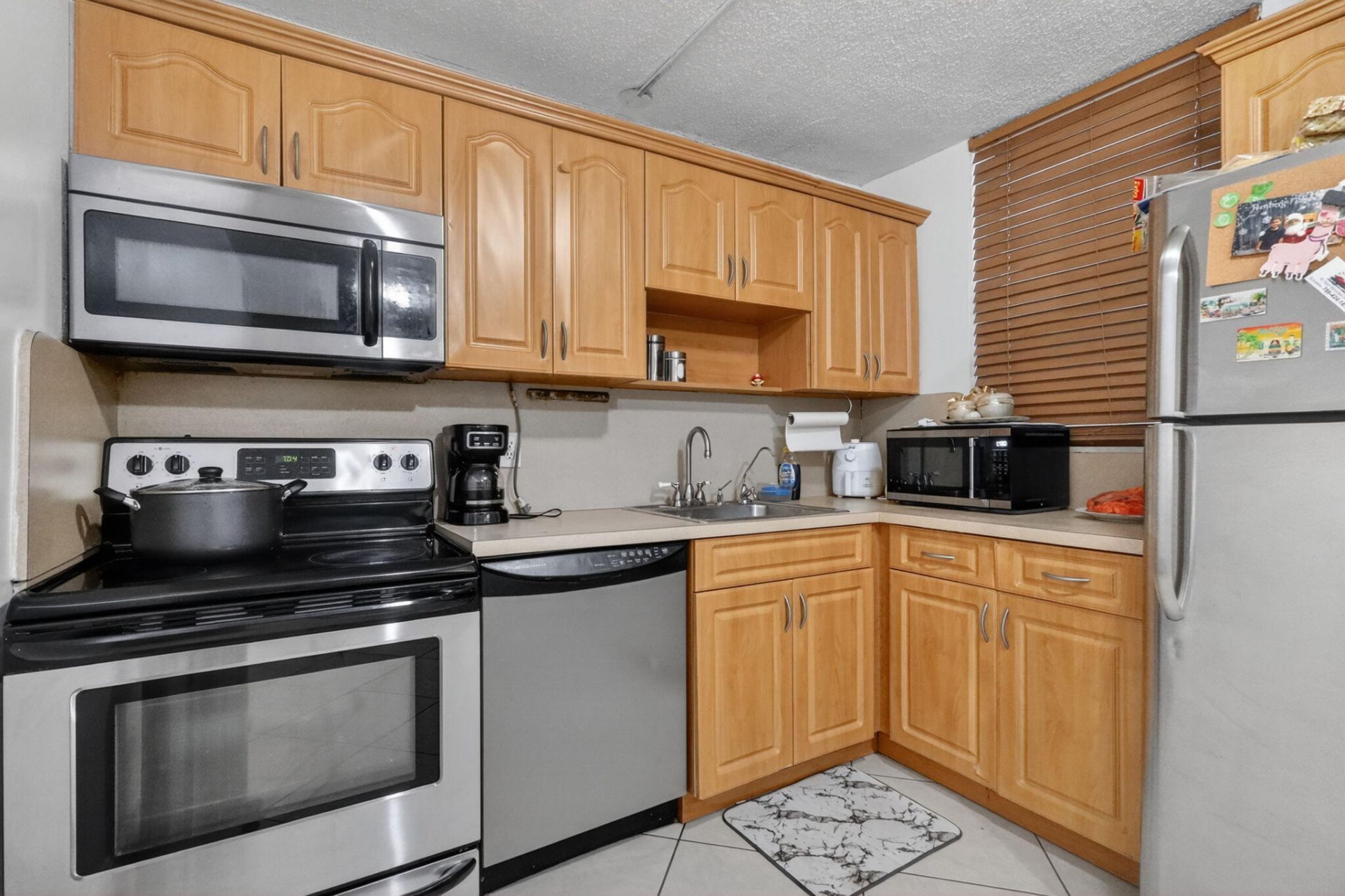 1801 S Treasure Drive, Unit 415, North Bay Village, FL 33141 Photo