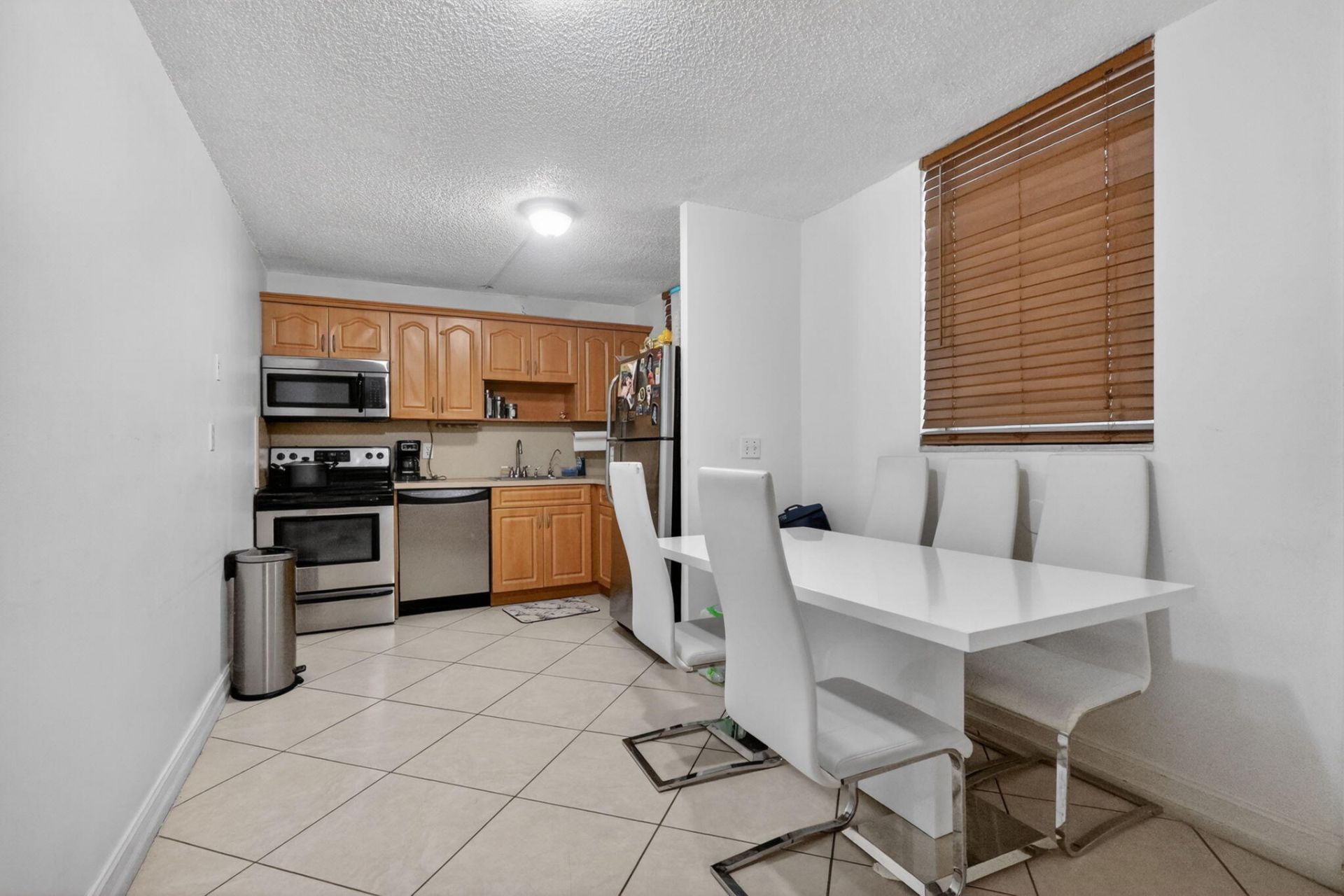 1801 S Treasure Drive, Unit 415, North Bay Village, FL 33141 Photo