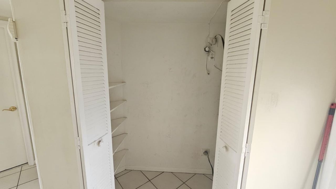 9911 Sandalfoot Boulevard, Unit 116, Boca Raton, FL 33428 Photo