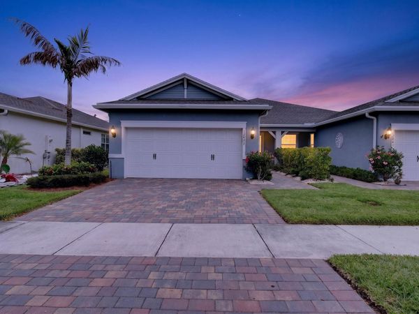 12847 SW Vermillion Circle, Port St. Lucie, FL 34987