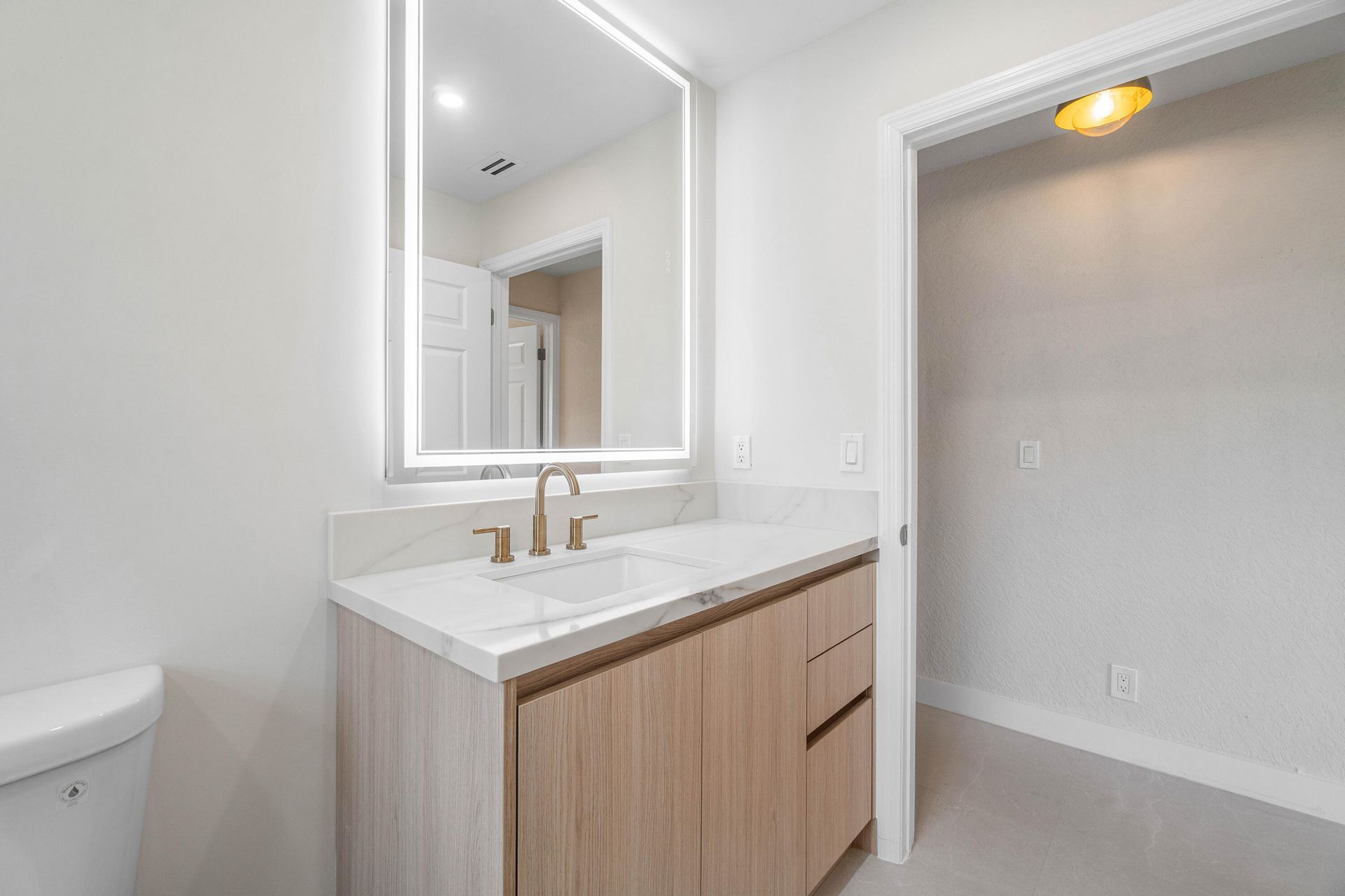 6170 Lake Hibiscus Drive, Delray Beach, FL 33484 Photo