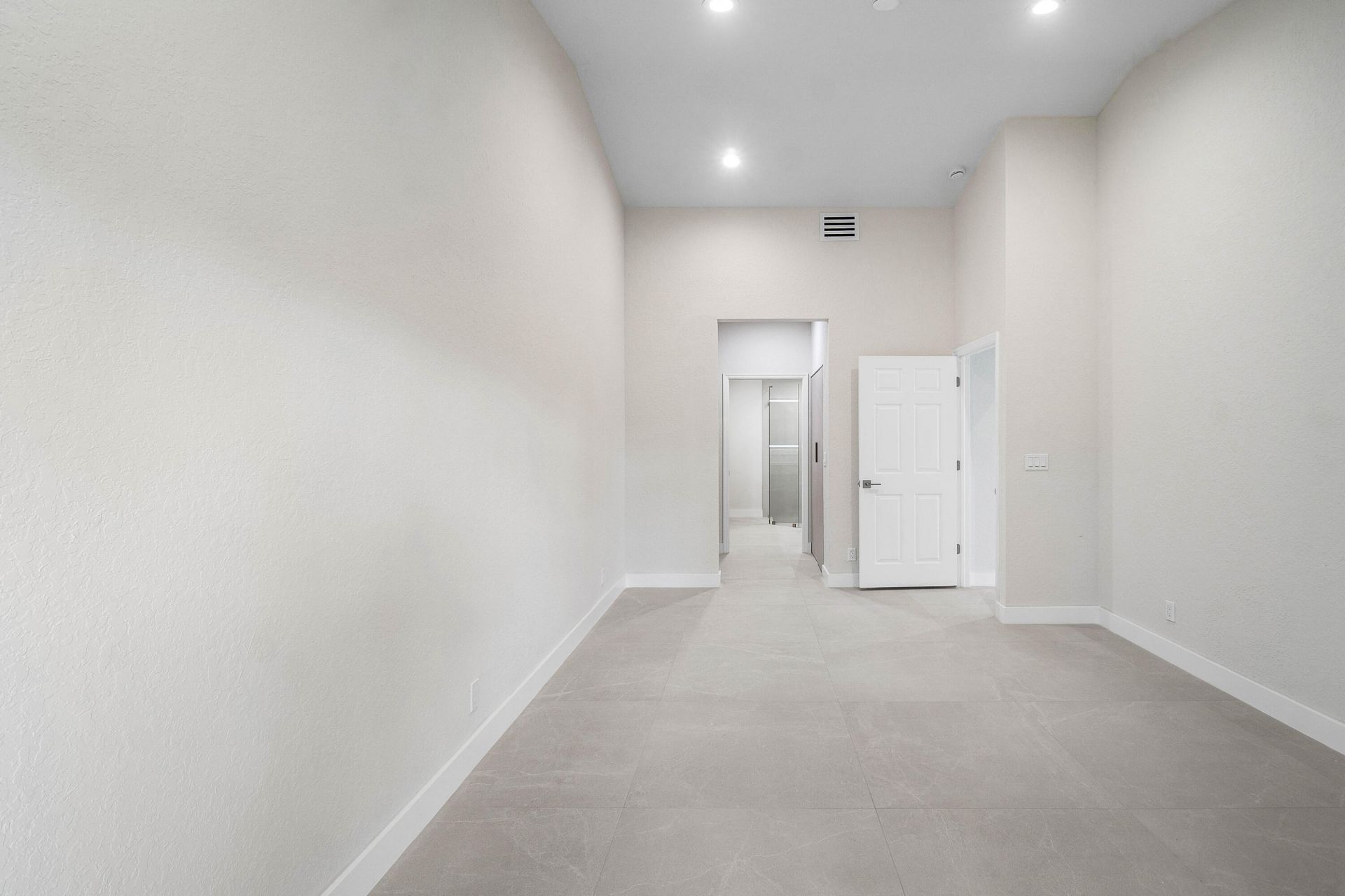 6170 Lake Hibiscus Drive, Delray Beach, FL 33484 Photo