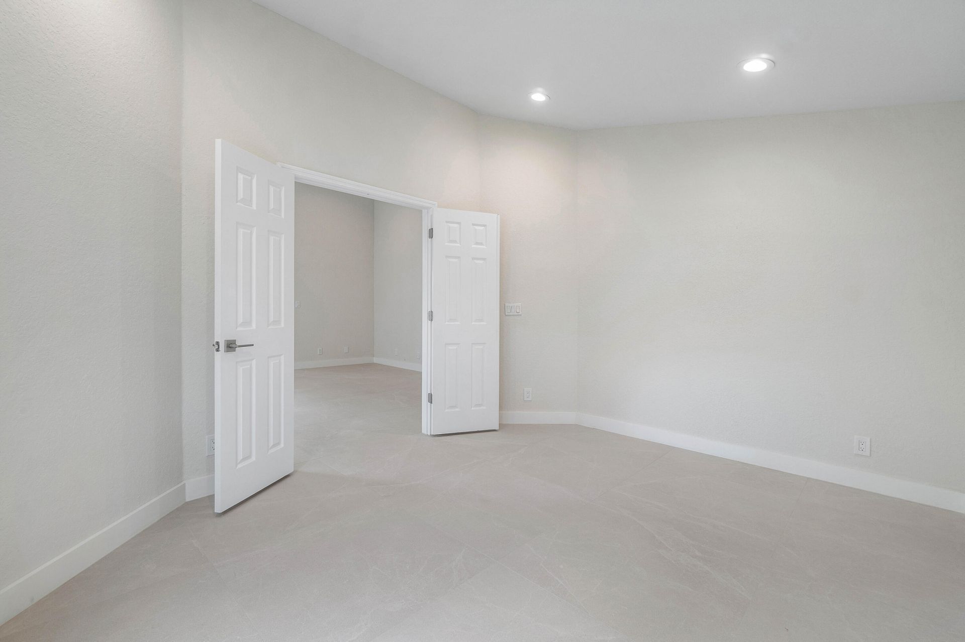6170 Lake Hibiscus Drive, Delray Beach, FL 33484 Photo