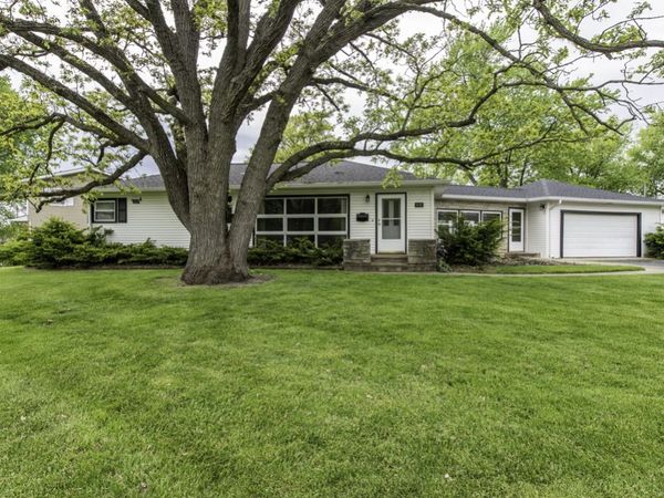 616 Highland Avenue , Antioch, IL 60002