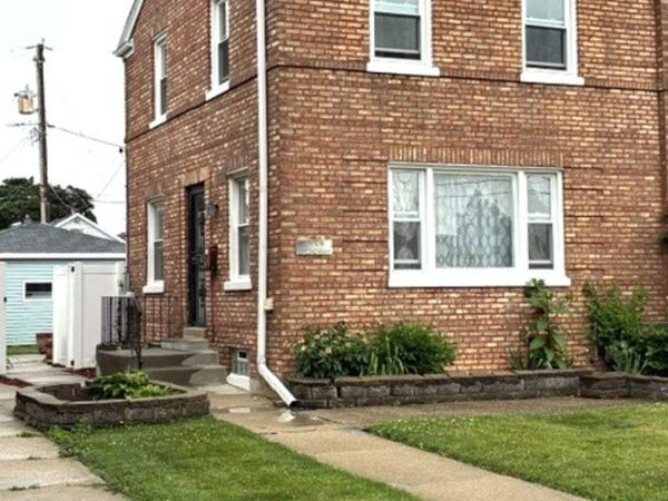 1515 N 19 Avenue , Melrose Park, IL 60160