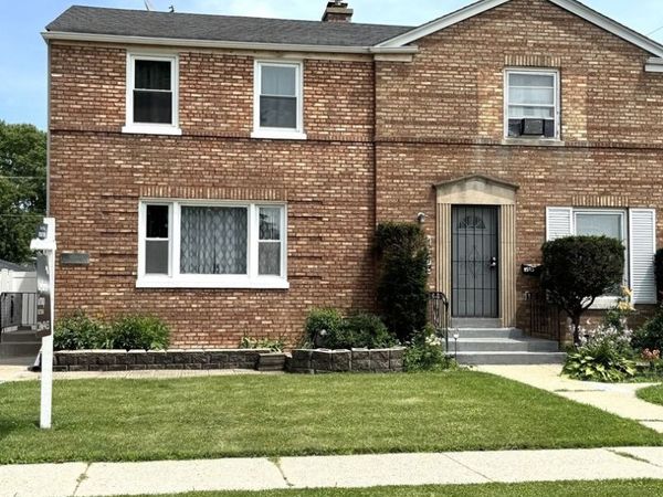 1515 N 19th Avenue, Melrose Park, IL 60160