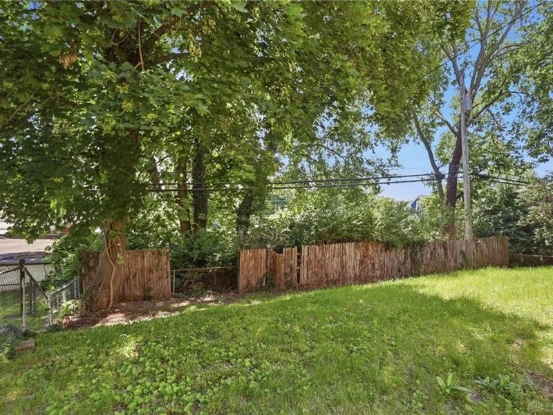 50 Murray Hill Drive, Dayton, OH 45403 Photo 35