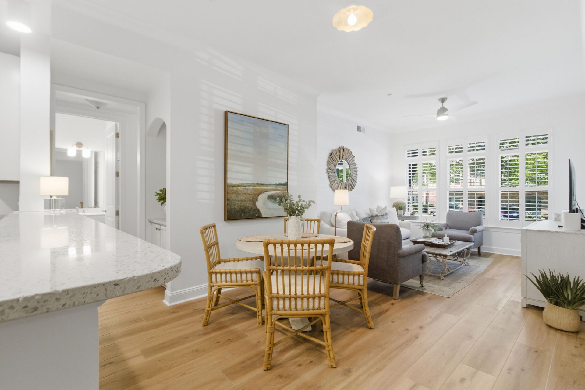 135 Pier View Street Photo 8