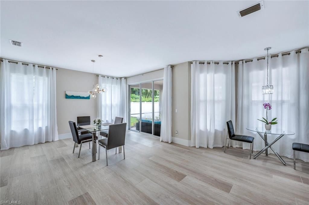 8260 Laurel Lakes Blvd, Naples, FL 34119 Photo