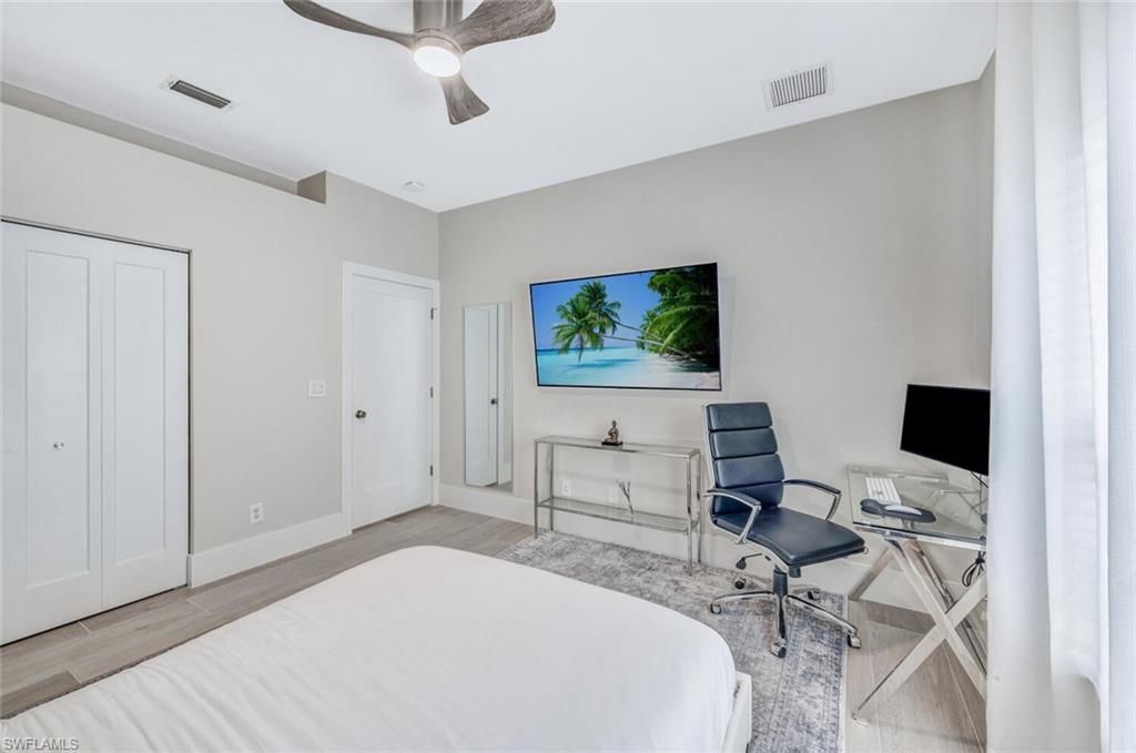8260 Laurel Lakes Blvd, Naples, FL 34119 Photo