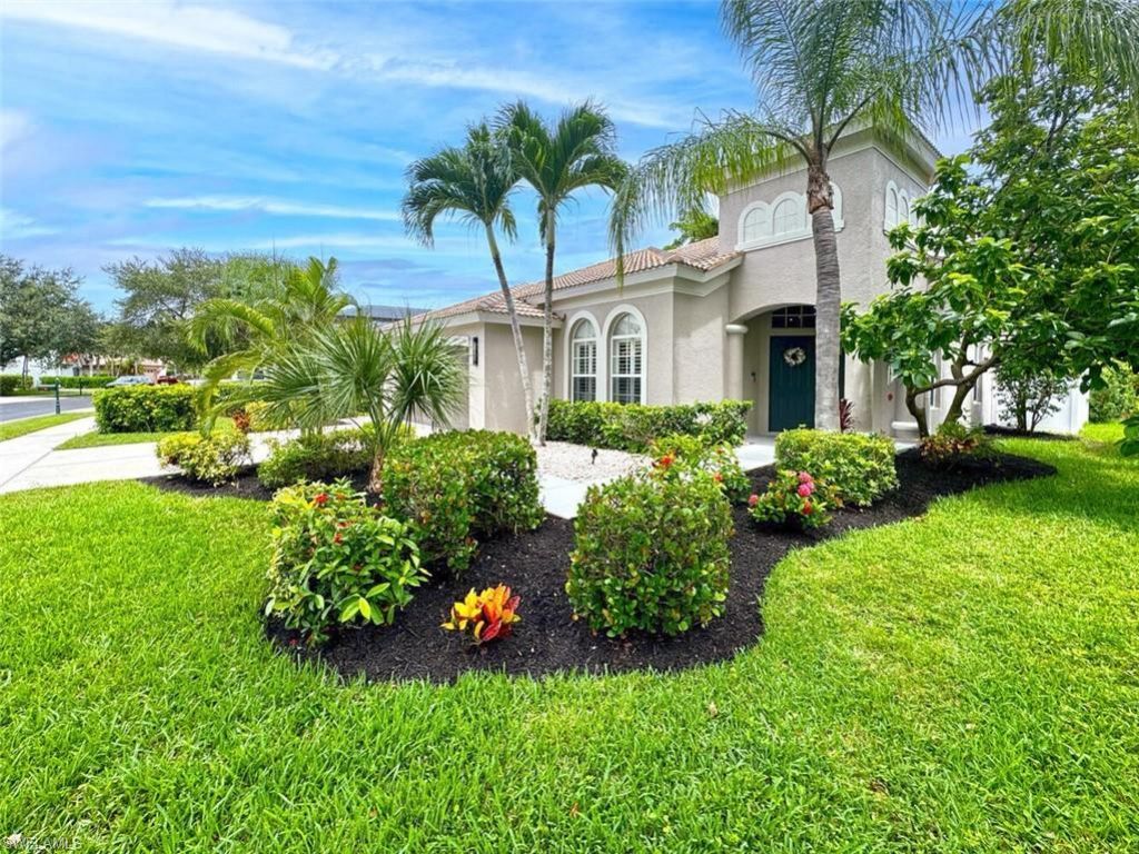 8260 Laurel Lakes Blvd, Naples, FL 34119 Photo