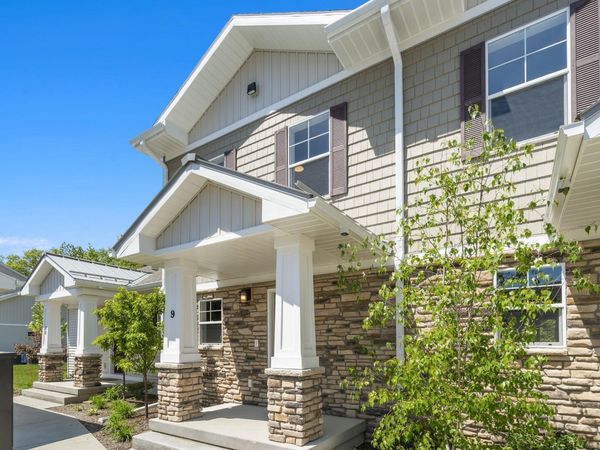 1548 Simsbury Street, Unit 9, Traverse City, MI 49686