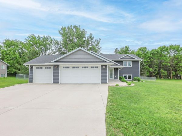 2580 Lois Lane SE, Alexandria, MN 56308