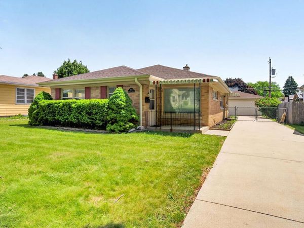 1001 Oregon STREET, Racine, WI 53405