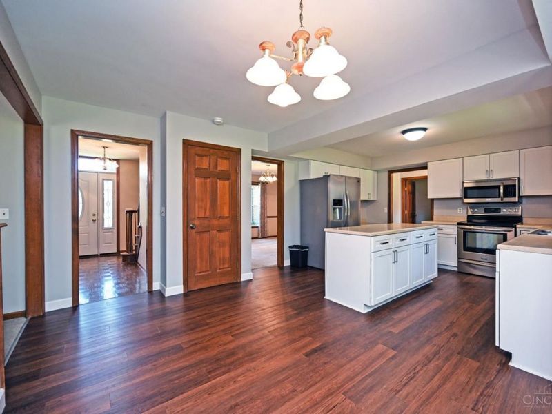 7463 Kingston Hill Court, Cincinnati, OH 45255 Photo 19
