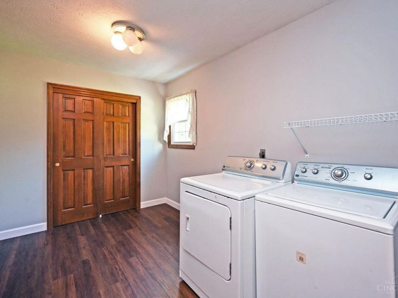 7463 Kingston Hill Court, Cincinnati, OH 45255 Photo 25