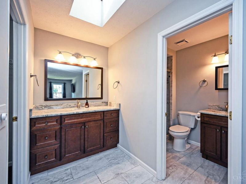 7463 Kingston Hill Court, Cincinnati, OH 45255 Photo 29