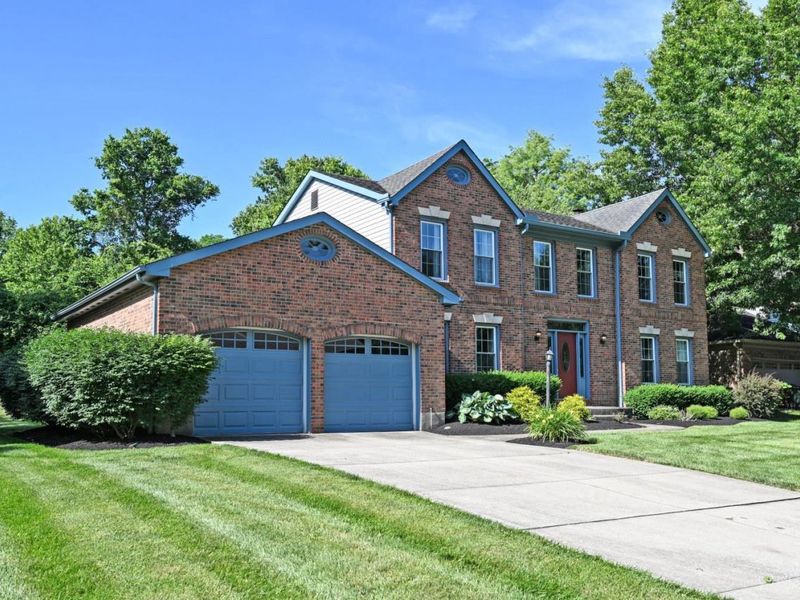 7463 Kingston Hill Court, Cincinnati, OH 45255 Photo 3