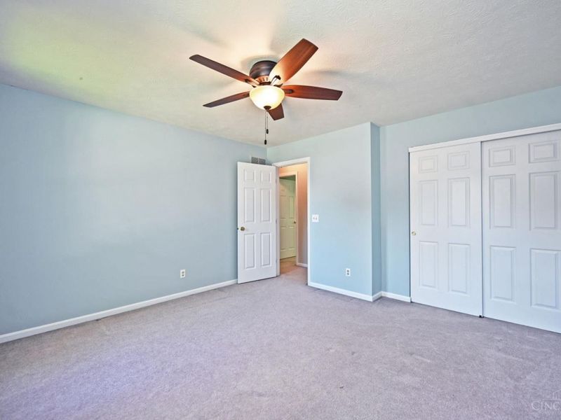 7463 Kingston Hill Court, Cincinnati, OH 45255 Photo 38